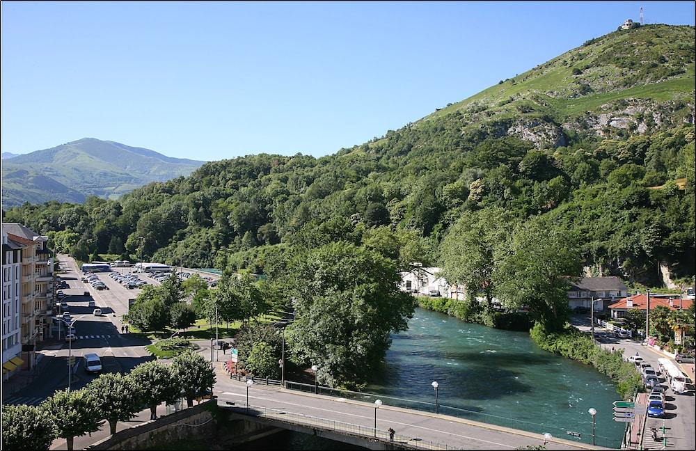 Hotel Miramont Lourdes Exterior foto
